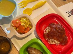 -菲滋意式餐厅(金华银泰城店)