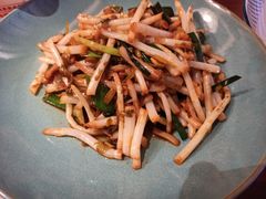 -魏铭鱼头捞饭(晋阳路店)