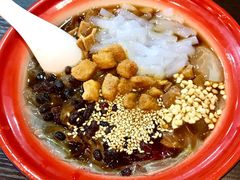 -爆炸头阿姨小四川正宗川味小吃(无任何分店)
