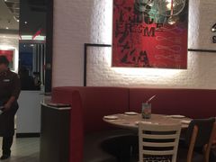 卡座-必胜客(绿地新都会店)