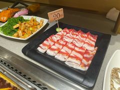 -海底捞火锅(曹安公路店)