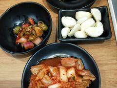 -肉甲韩国木炭烤肉(新壹街1店)
