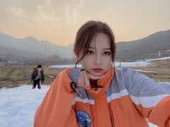 -济南卧虎山滑雪场