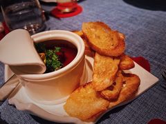 -弦月窗LUNETTE BY AMANDA(复兴路店)