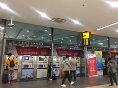 -上海虹桥客运西站