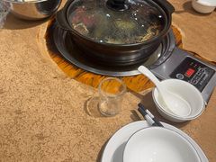 -濠轩阁特色生蚝火锅总店