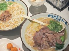 -鑫花溪牛肉米粉(凤凰街创始总店)