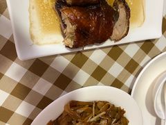 -新大咀港式茶餐厅(宝山万达店)