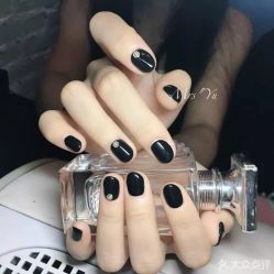 -Halo美甲美睫