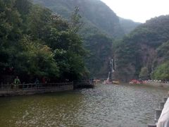 -龙潭大峡谷