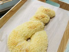 -奈雪的茶(亨特国际广场店)