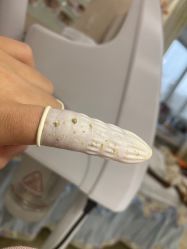 -苗方清颜专业祛痘