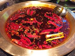 -潮火锅·麻辣牛肉火锅(观音桥方圆·LIVE店)