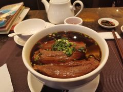 红烧牛肉刀削面-中国厨房/台湾牛肉面