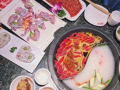 -井格重庆火锅(临平银泰城店)