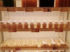-好利来(南京路一店)