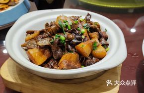 Stewed Pork with Flat Beans