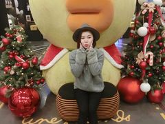 -LINE FRIENDS Garosu-gil Flagship Store