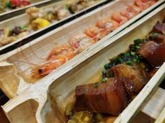 -胡须哥网红竹筒菜
