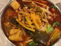 -红鼻子桂林米粉(金唐新光界店)