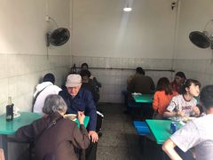 大堂-甘记肥肠粉(马鞍北路店)