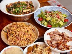 -老鼎万春卤菜(五代传承创始老店)