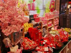 景观位-七鲜超市(华宇时尚购物中心店)