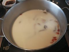 -捞王锅物料理(上海世茂广场店)