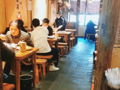 大堂-泥糊破店小酒馆·团建聚餐(南京西路店)