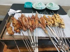 -清真磊磊烧烤老店(饮虎池街34号店)