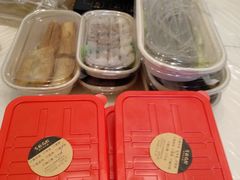-左庭右院鲜牛肉火锅(浦江欢乐颂店)