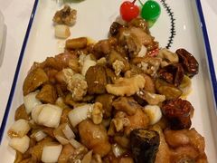 宫爆蘑菇鸡-肆月河豚·新淮扬(金融街店)