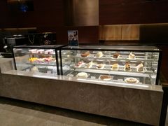 面包甜点陈列柜-南京富力万达嘉华酒店·游宴一品淮扬中餐厅
