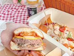 -LESCEDARS Brasserie Bistro香柏树