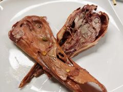 卤鸭头-檐下风铃酒馆