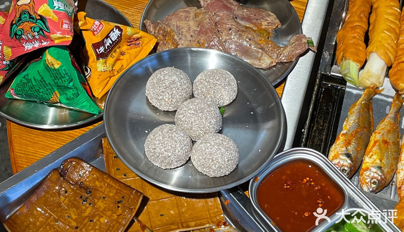 成都这家才60r的烤肉自助！也太太太太爽了