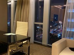 -上海宝华万豪酒店