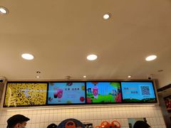 -CoCo都可(湖滨银泰店B区店)