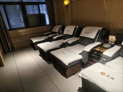 -天然沐足·推背采耳·敷姜艾灸(龙眼美食街店)