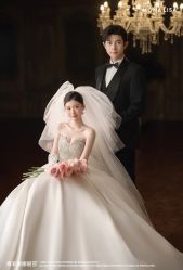 -青禾蒙娜丽莎婚纱摄影(武汉总店)