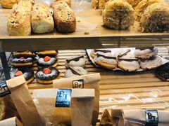 -面包新语(上地华联店)