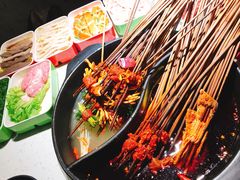 -钢管厂五区小郡肝串串香(奥克斯广场锦城万达店)