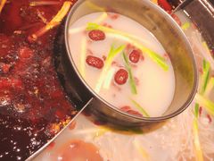 -渝涯重庆豆花老火锅(中赢国际店)