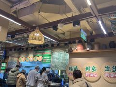 -云阿蛮云南生烫牛肉米线(奉贤路店)