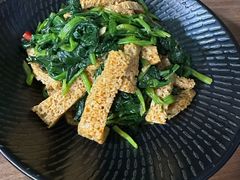 菠菜拌面筋-贯贯吉·清真餐厅(浙江中路店)