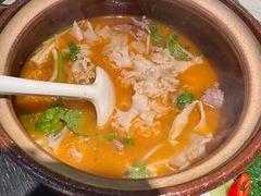 -蝴蝶里·粤菜·点心(滨江龙湖店)