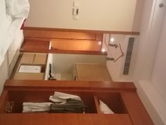 -无锡鼎尚皇冠酒店