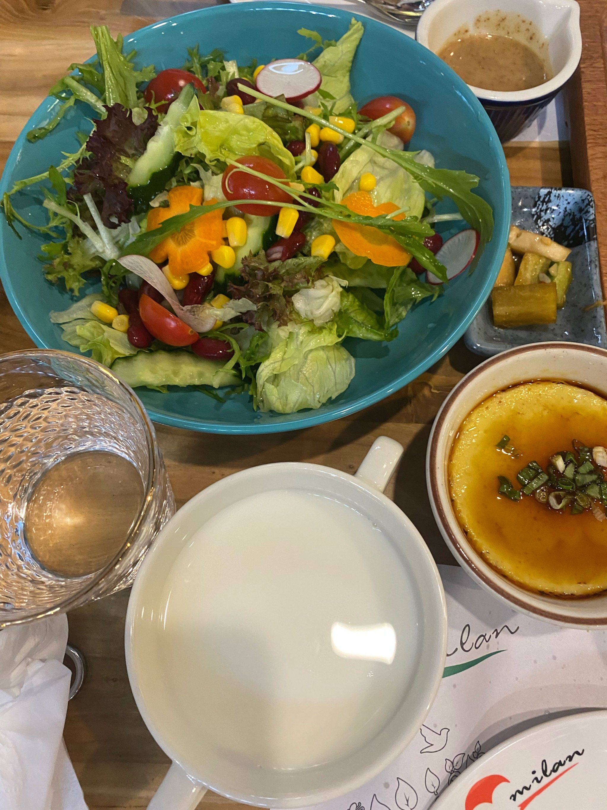 米兰西典,每次吃牛排必来,牛排鲜嫩可口,披萨软糯香甜