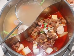 -左庭右院鲜牛肉火锅(浦江欢乐颂店)
