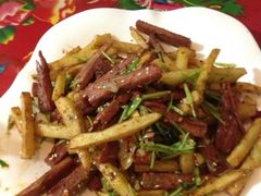 干煸牛肉土豆条-德居源